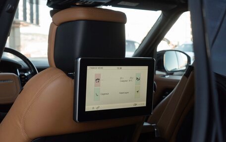 Land Rover Range Rover IV рестайлинг, 2021 год, 9 800 000 рублей, 28 фотография