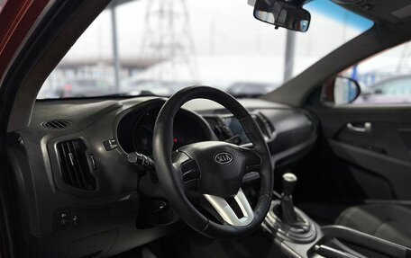 KIA Sportage III, 2011 год, 999 000 рублей, 10 фотография