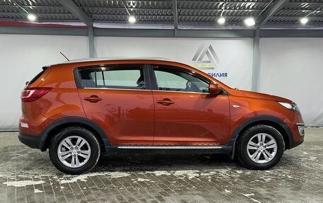 KIA Sportage III, 2011 год, 999 000 рублей, 6 фотография