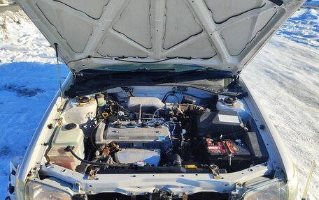 Toyota Corona IX (T190), 2001 год, 550 000 рублей, 7 фотография