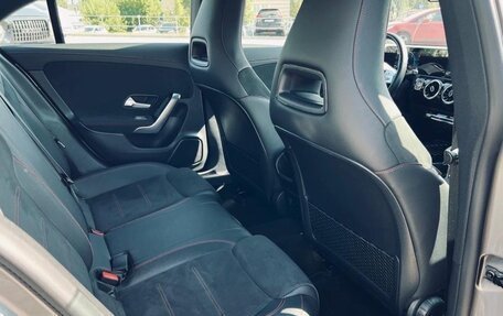 Mercedes-Benz CLA, 2021 год, 3 700 000 рублей, 22 фотография