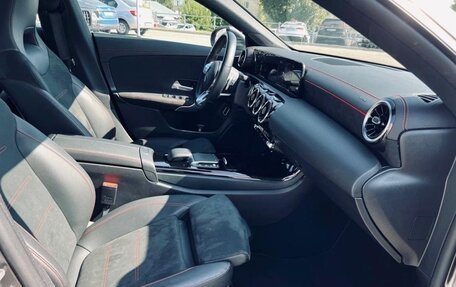 Mercedes-Benz CLA, 2021 год, 3 700 000 рублей, 26 фотография