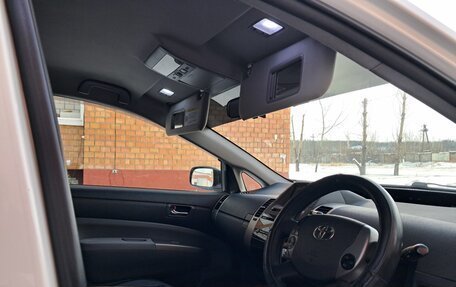 Toyota Prius, 2011 год, 1 100 000 рублей, 8 фотография