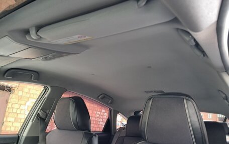 Toyota Prius, 2011 год, 1 100 000 рублей, 14 фотография