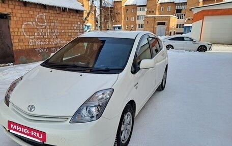 Toyota Prius, 2011 год, 1 100 000 рублей, 21 фотография