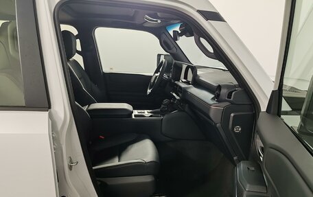 Toyota Land Cruiser Prado, 2025 год, 12 700 000 рублей, 10 фотография