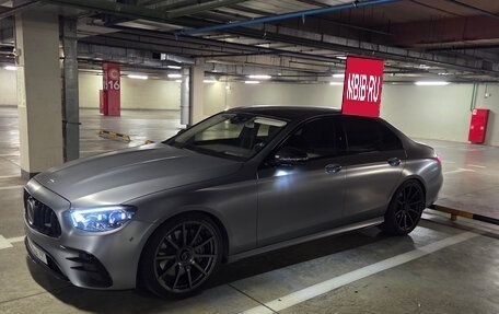 Mercedes-Benz E-Класс, 2017 год, 5 950 000 рублей, 1 фотография