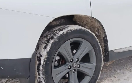 Toyota Highlander III, 2011 год, 1 920 000 рублей, 12 фотография