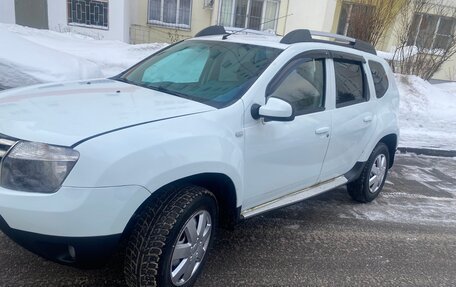 Renault Duster I рестайлинг, 2014 год, 740 000 рублей, 2 фотография