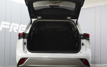 Toyota Highlander, 2025 год, 6 000 000 рублей, 19 фотография