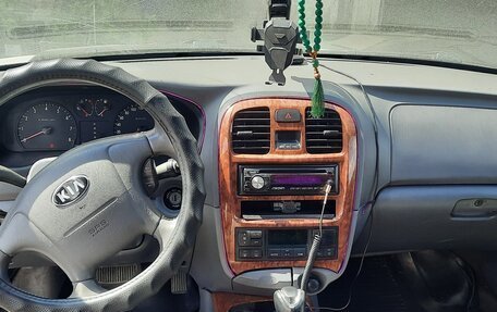 KIA Magentis I, 2001 год, 300 000 рублей, 5 фотография