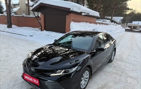 Toyota Camry, 2019 год, 3 000 000 рублей, 16 фотография
