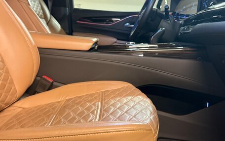 Cadillac Escalade V, 2021 год, 10 900 000 рублей, 31 фотография