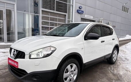 Nissan Qashqai, 2011 год, 779 000 рублей, 2 фотография