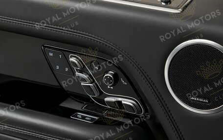 Land Rover Range Rover IV рестайлинг, 2014 год, 7 900 000 рублей, 13 фотография