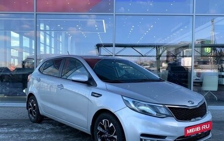 KIA Rio III рестайлинг, 2016 год, 1 050 000 рублей, 2 фотография