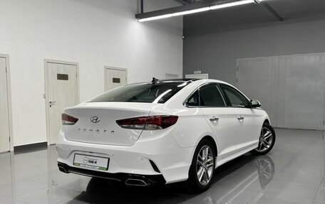 Hyundai Sonata VII, 2018 год, 1 975 000 рублей, 2 фотография