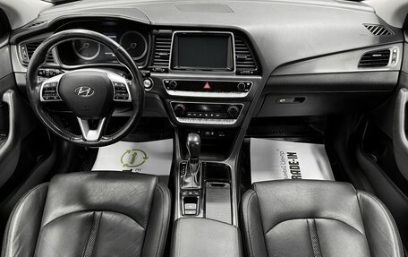 Hyundai Sonata VII, 2018 год, 1 975 000 рублей, 11 фотография