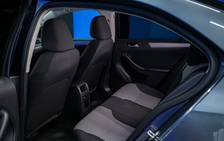 Volkswagen Jetta VI, 2017 год, 1 380 000 рублей, 14 фотография