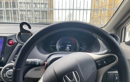 Honda Insight II рестайлинг, 2010 год, 720 000 рублей, 3 фотография