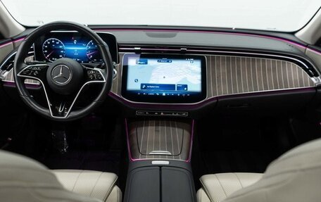 Mercedes-Benz E-Класс, 2025 год, 8 100 000 рублей, 10 фотография