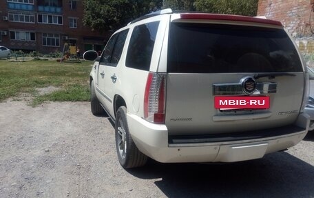 Cadillac Escalade III, 2014 год, 3 600 000 рублей, 9 фотография