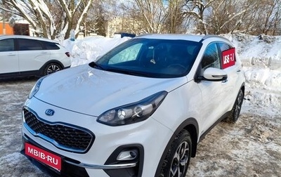 KIA Sportage IV рестайлинг, 2020 год, 2 590 000 рублей, 1 фотография