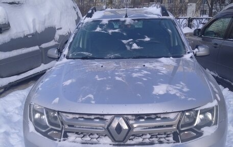 Renault Duster I рестайлинг, 2015 год, 750 000 рублей, 1 фотография