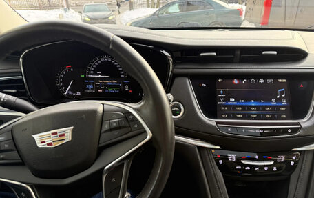 Cadillac XT5 I рестайлинг, 2017 год, 2 800 000 рублей, 20 фотография