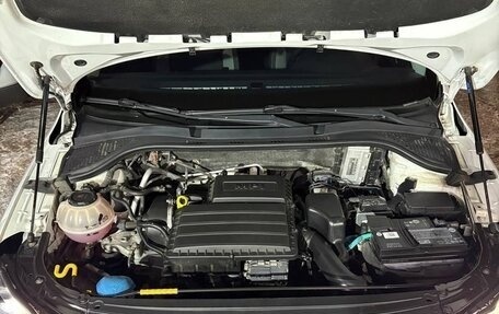 Skoda Rapid I, 2019 год, 1 750 000 рублей, 14 фотография