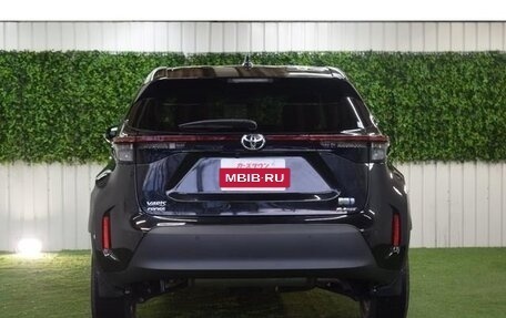 Toyota Yaris Cross, 2022 год, 1 639 000 рублей, 9 фотография