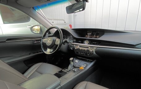 Lexus ES VII, 2017 год, 3 300 000 рублей, 12 фотография