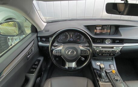 Lexus ES VII, 2017 год, 3 300 000 рублей, 13 фотография