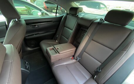 Lexus ES VII, 2017 год, 3 300 000 рублей, 20 фотография