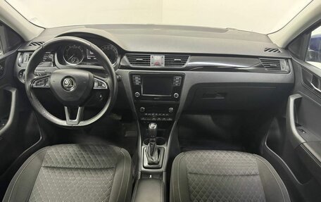 Skoda Rapid I, 2017 год, 1 360 000 рублей, 10 фотография