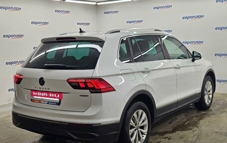 Volkswagen Tiguan II, 2021 год, 3 520 000 рублей, 3 фотография