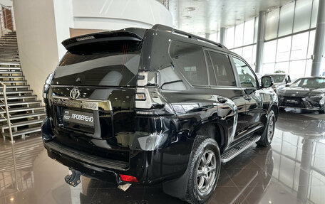 Toyota Land Cruiser Prado 150 рестайлинг 2, 2021 год, 6 720 000 рублей, 9 фотография