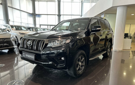 Toyota Land Cruiser Prado 150 рестайлинг 2, 2021 год, 6 720 000 рублей, 2 фотография