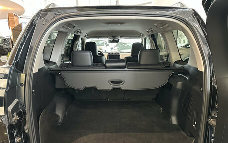 Toyota Land Cruiser Prado 150 рестайлинг 2, 2021 год, 6 720 000 рублей, 14 фотография