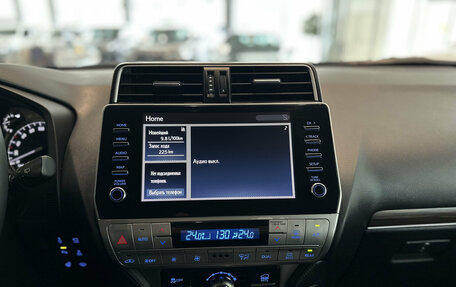 Toyota Land Cruiser Prado 150 рестайлинг 2, 2021 год, 6 720 000 рублей, 19 фотография