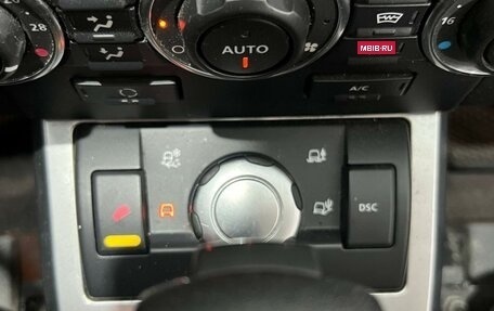 Land Rover Freelander II рестайлинг 2, 2010 год, 1 100 000 рублей, 24 фотография