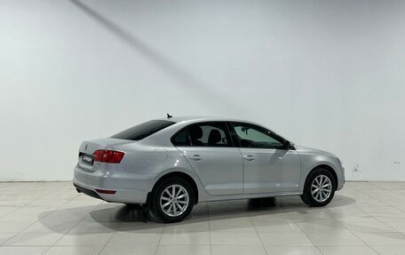 Volkswagen Jetta VI, 2011 год, 920 000 рублей, 3 фотография