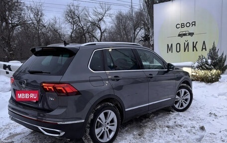 Volkswagen Tiguan II, 2021 год, 3 790 000 рублей, 6 фотография