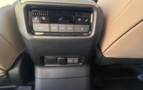 Toyota Land Cruiser Prado, 2025 год, 10 999 999 рублей, 18 фотография