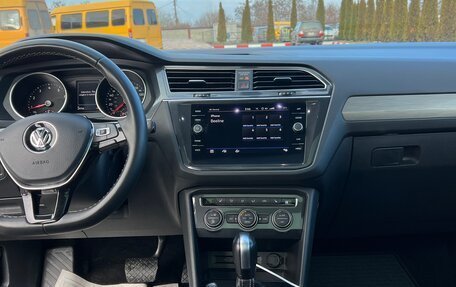 Volkswagen Tiguan II, 2021 год, 3 150 000 рублей, 8 фотография