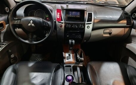Mitsubishi Pajero Sport II рестайлинг, 2008 год, 1 400 000 рублей, 7 фотография