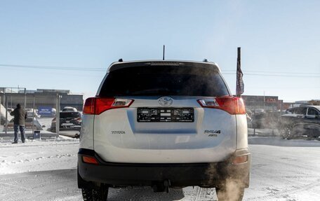 Toyota RAV4, 2013 год, 2 050 000 рублей, 6 фотография
