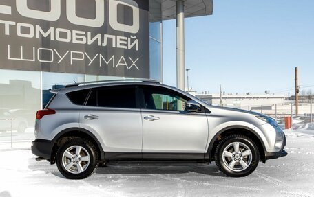 Toyota RAV4, 2013 год, 2 050 000 рублей, 4 фотография