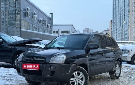 Hyundai Tucson III, 2007 год, 749 000 рублей, 3 фотография