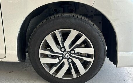 Toyota Roomy I, 2022 год, 983 000 рублей, 33 фотография